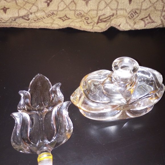 Large Vintage Perfume Bottle - Picture 4 of 4